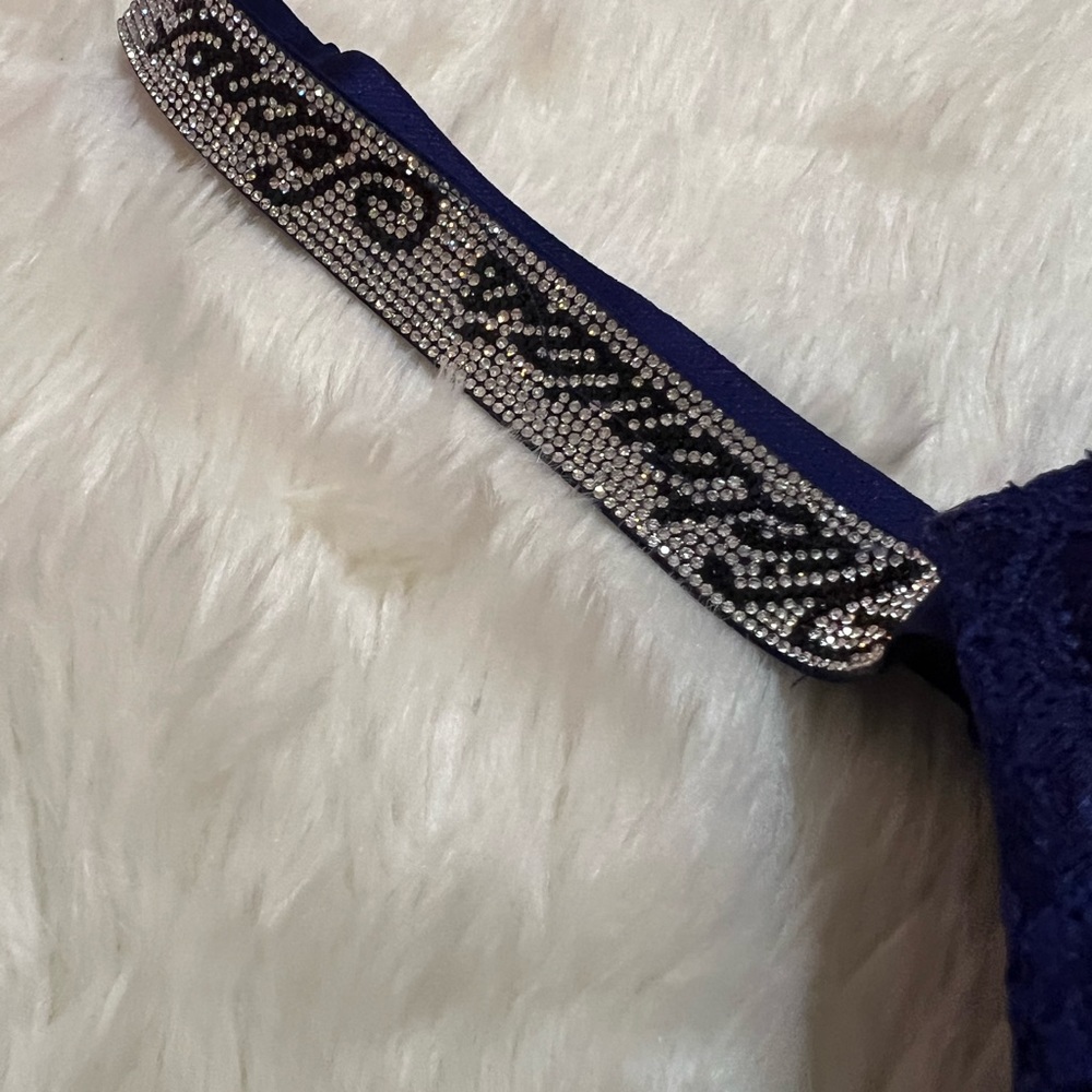 Victorias Secret Lingerie Set rhinestones & Lace - Picture 5 of 5